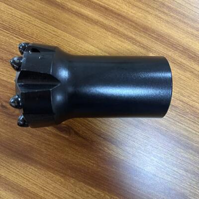 Punta a bottone con filettatura T38 da 64 mm per estrazione di esplosivi, calcare e marmo